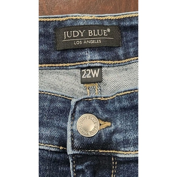 Judy Blue Boyfriend Fit Jeans Size 22w Plus Women Mid Wash High Rise distressed - Picture 4 of 11